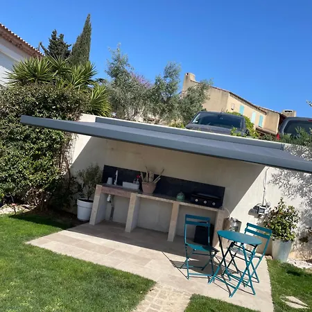 Studio De 29 M2 En Rdc Dans Bastide Avec Piscine * Six-Fours-les-Plages